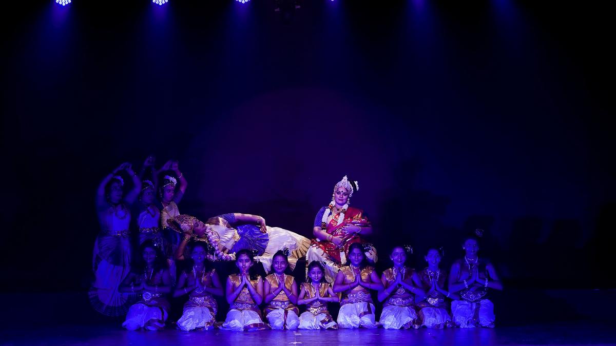 Namami Narayanam retells stories of Krishna through Mohiniyattam